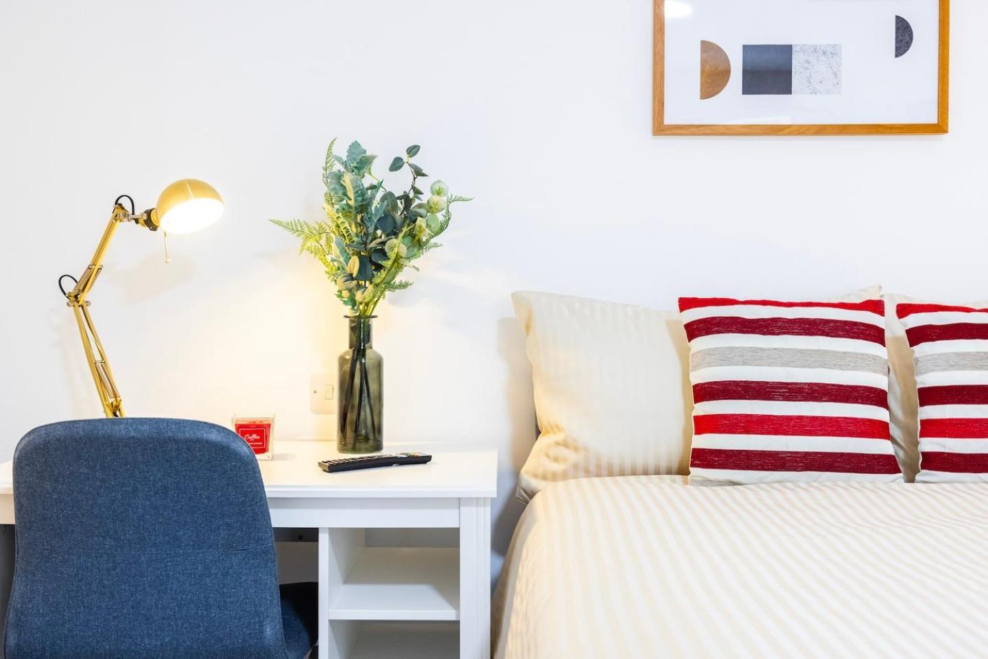 Three Bedroom 3 Bathroom In Kensington