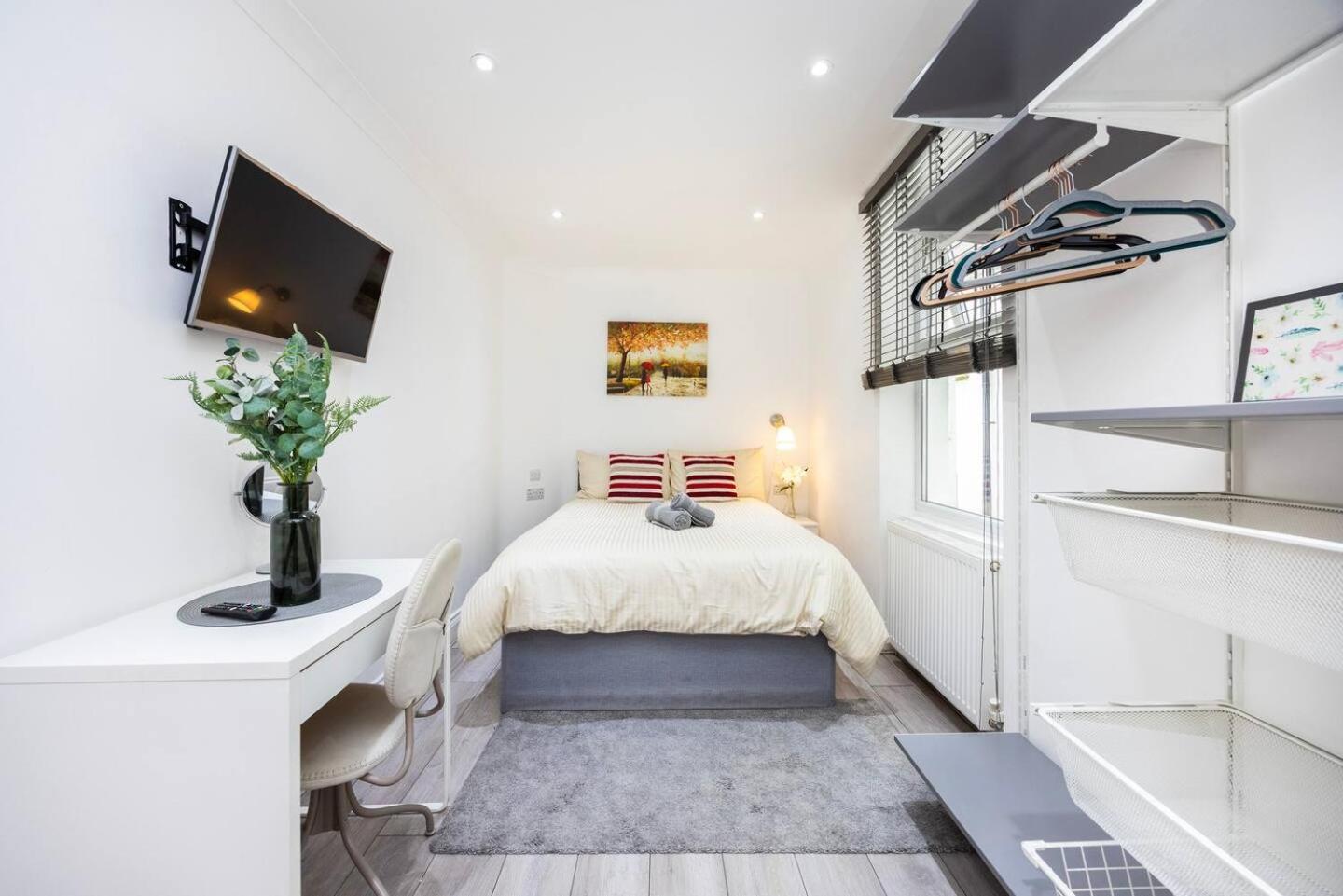 Three Bedroom 3 Bathroom In Kensington
